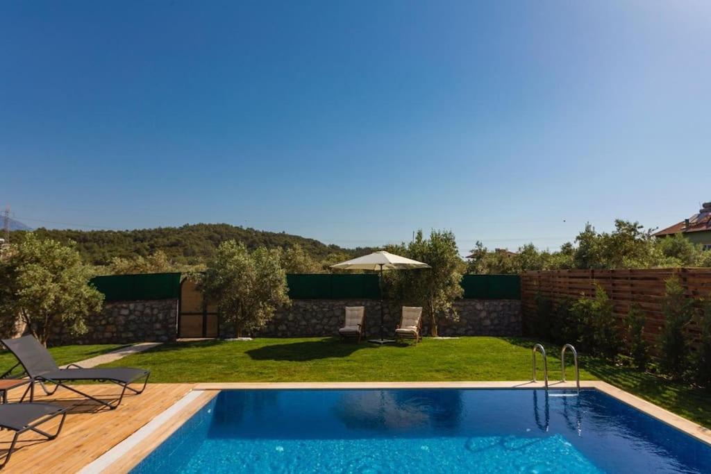 Villa Zeytin Havuzlu Jakuzili Fethiye Dış mekan fotoğraf