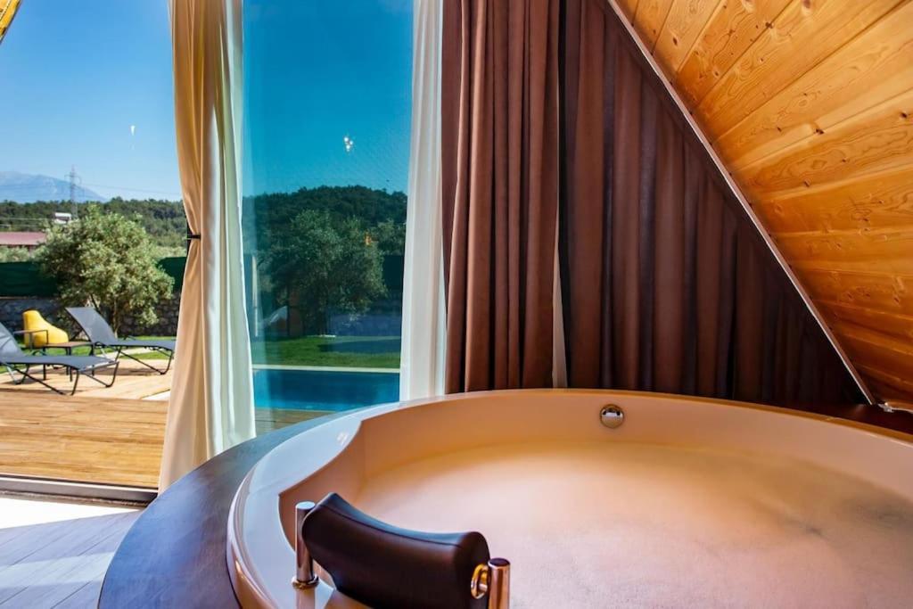 Villa Zeytin Havuzlu Jakuzili Fethiye Dış mekan fotoğraf
