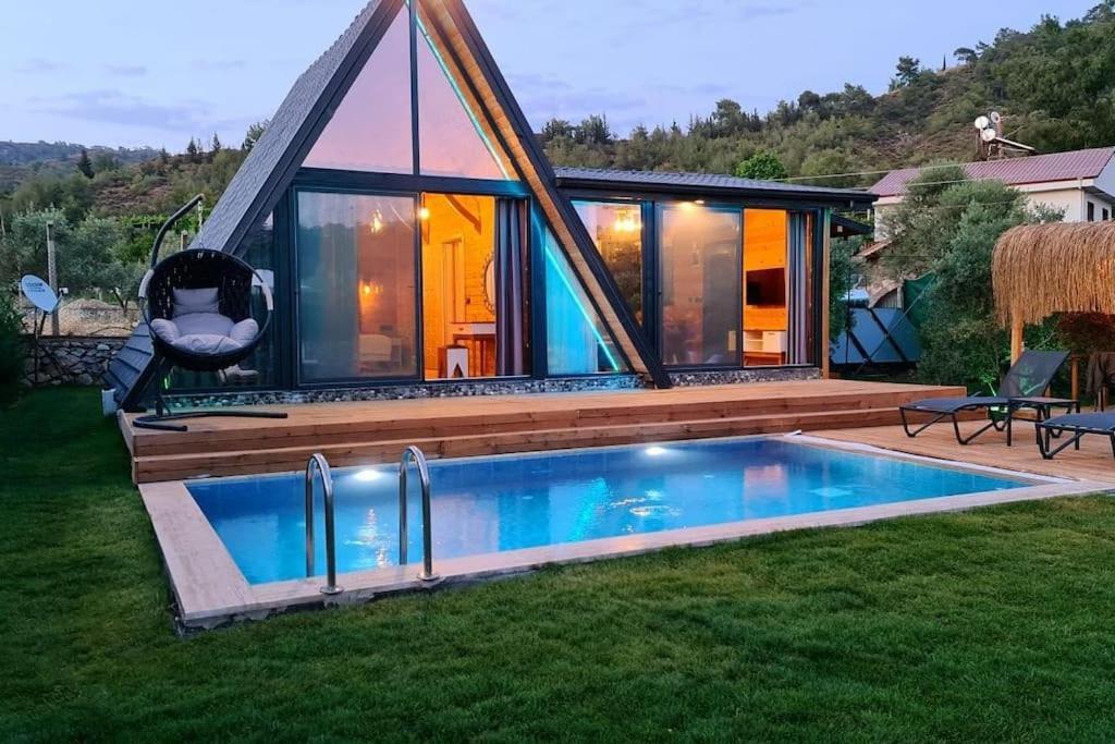 Villa Zeytin Havuzlu Jakuzili Fethiye Dış mekan fotoğraf